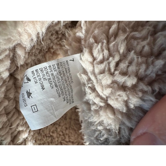 Muk Luks Women's Malena Marl Crochet Button Up Winter Boots Sz. 7 - Picture 7 of 8